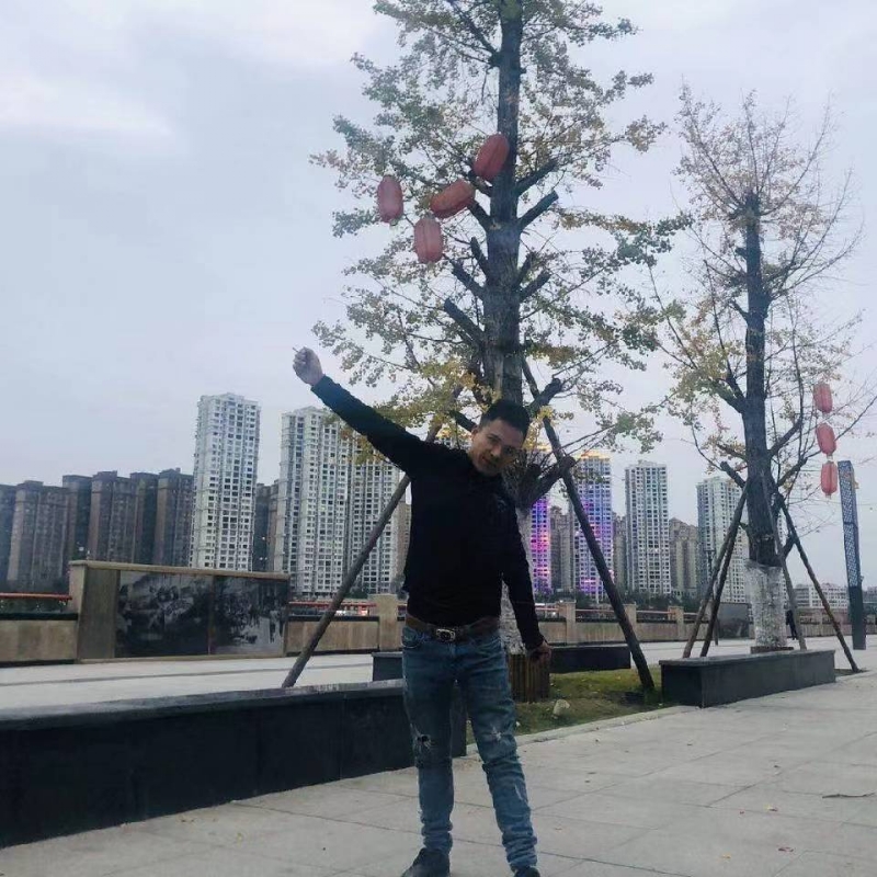 空空的房间的第一张照片--成都交友中心