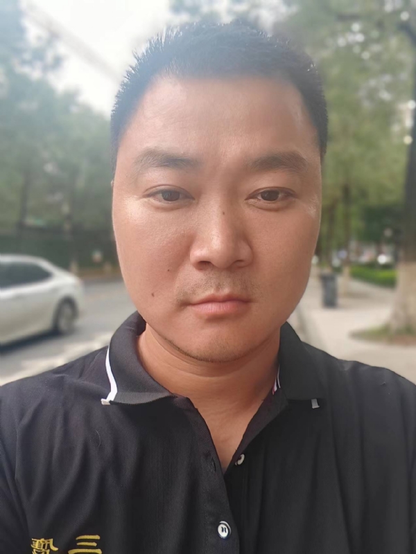 独寂的第一张照片--成都交友中心